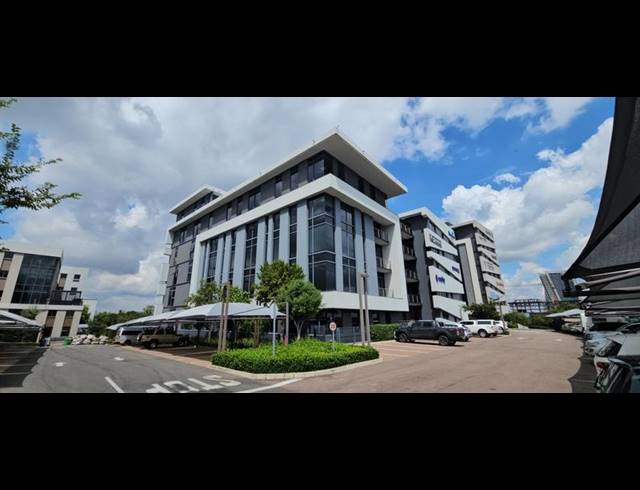 BUSINESS PROPERTY TO RENT IN VORNA VALLEY